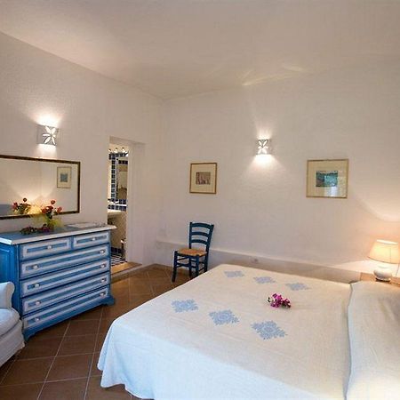 Club Village Forte Cappellini Baia Sardinia Pokoj fotografie